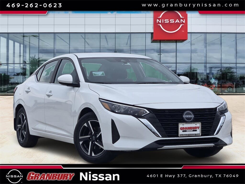 2025 Nissan Sentra SV FWD