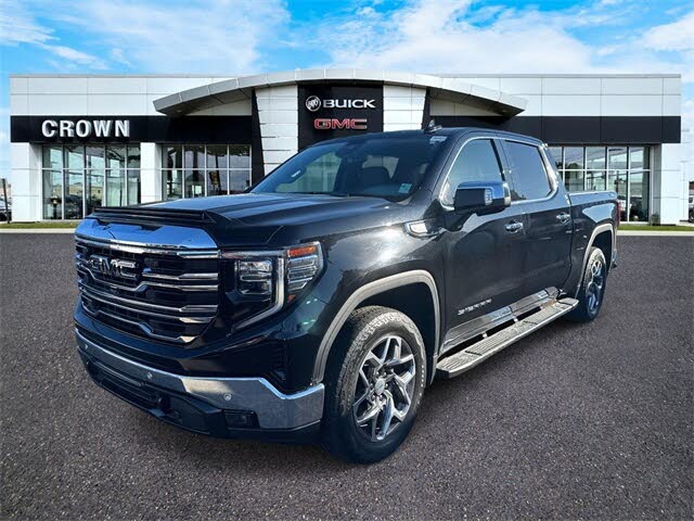 2022 GMC Sierra 1500 SLT Crew Cab 4WD
