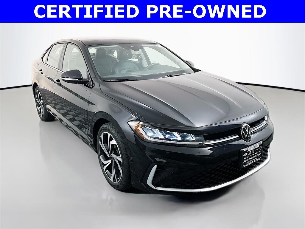 2025 Volkswagen Jetta SEL FWD