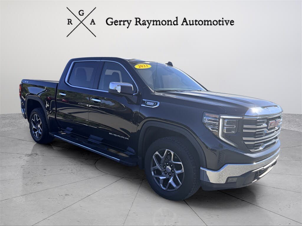 2023 GMC Sierra 1500 SLT Crew Cab 4WD