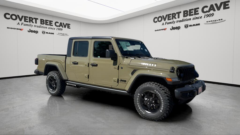 2025 Jeep Gladiator Willys Crew Cab 4WD