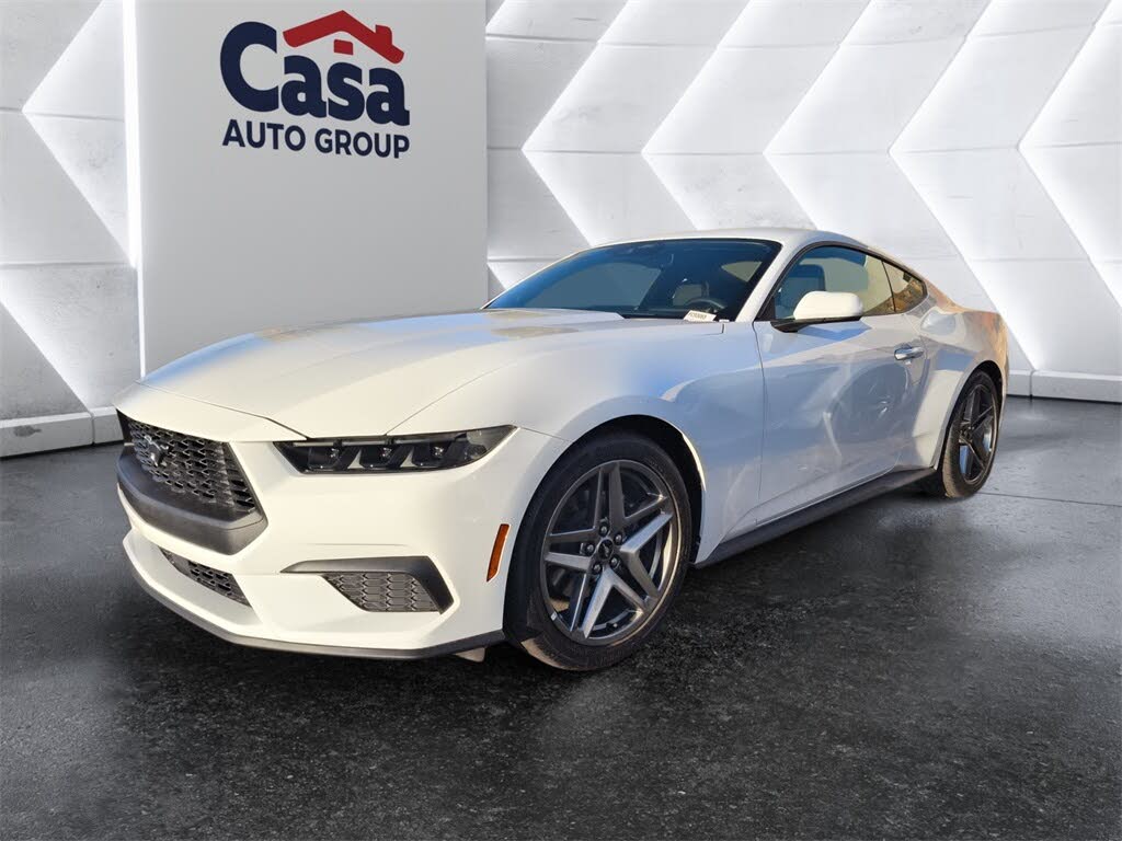 2025 Ford Mustang EcoBoost Fastback RWD