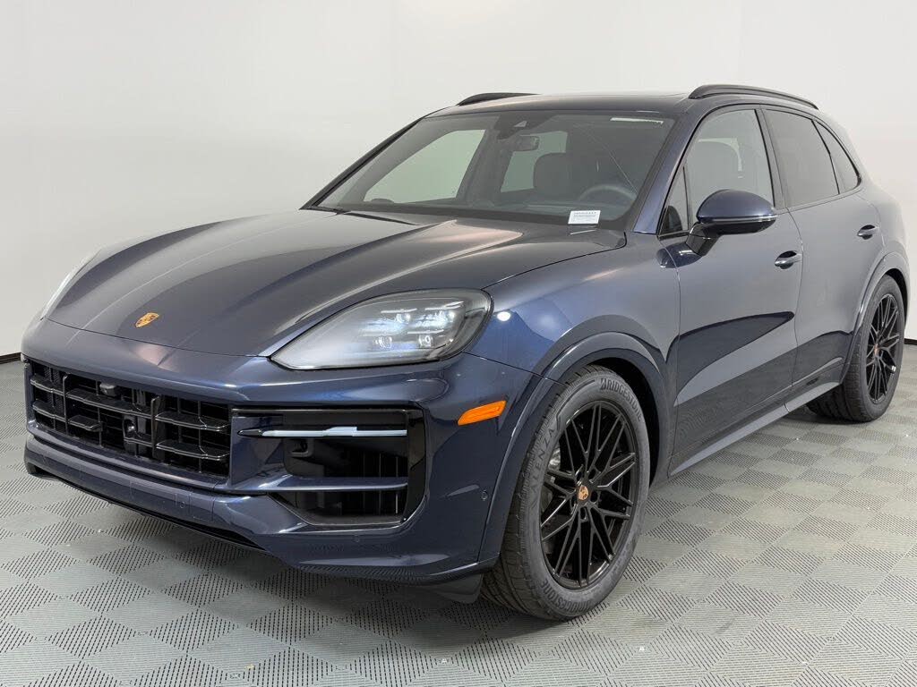 2026 Porsche Cayenne GTS AWD