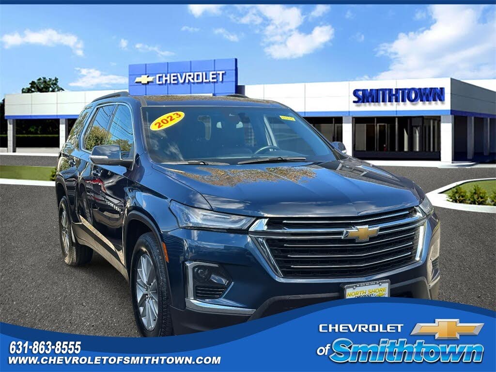 2023 Chevrolet Traverse LT Leather AWD