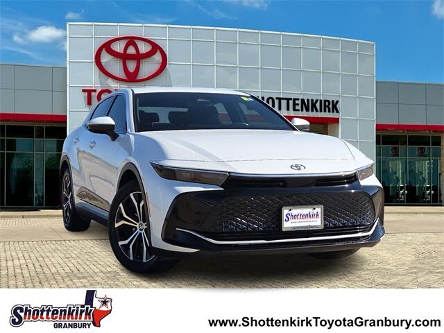 2024 Toyota Crown XLE AWD