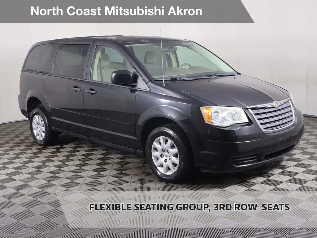 2008 Chrysler Town & Country LX FWD