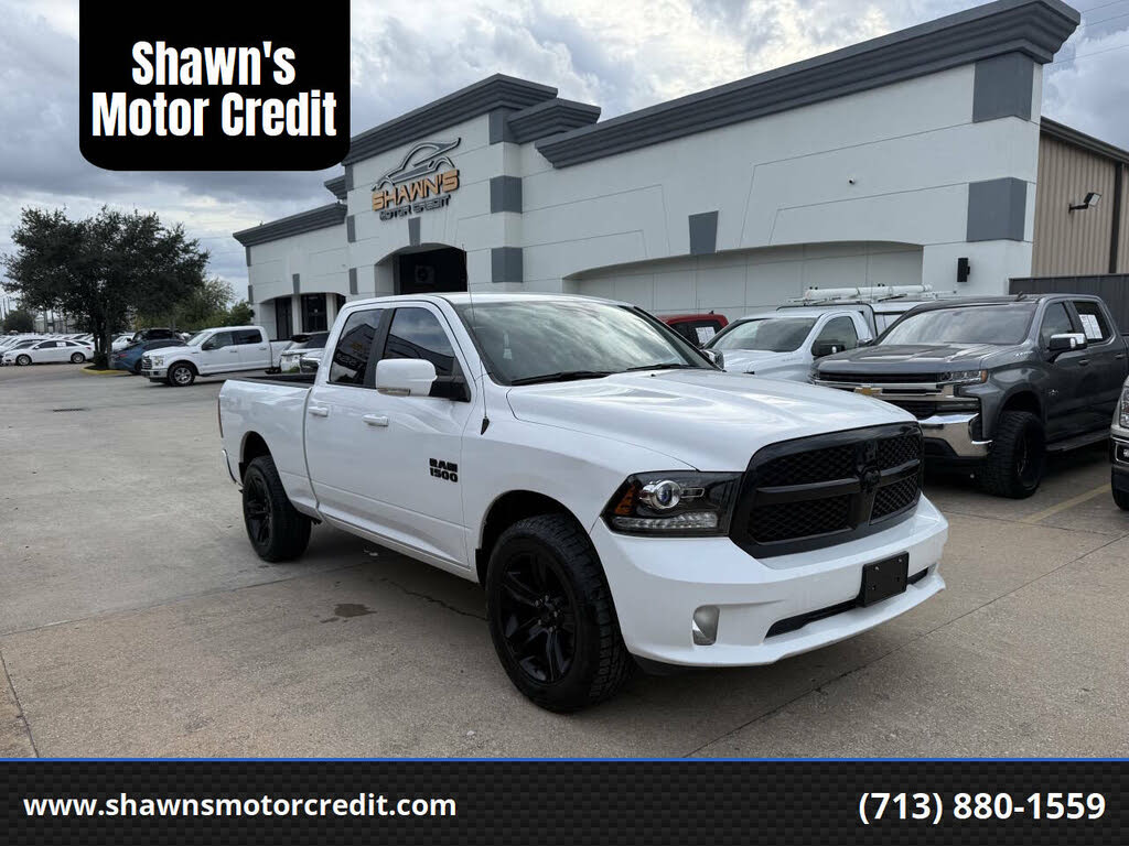2017 RAM 1500 Night Quad Cab 4WD