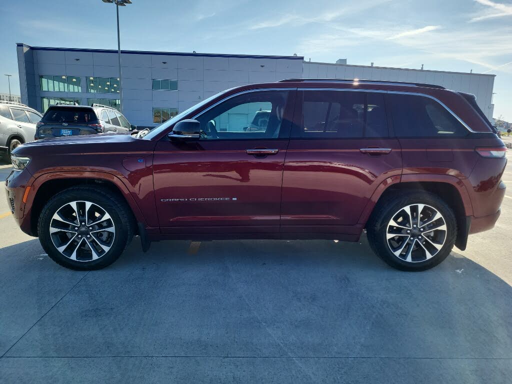 2023 Jeep Grand Cherokee 4xe Overland 4WD