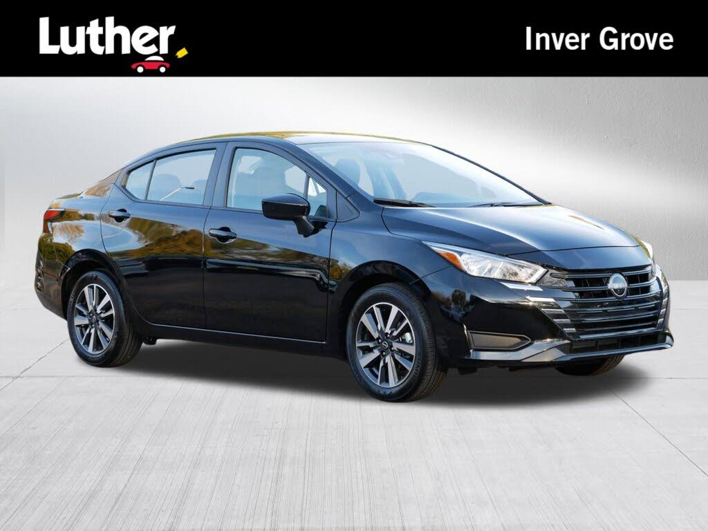 2024 Nissan Versa SV FWD