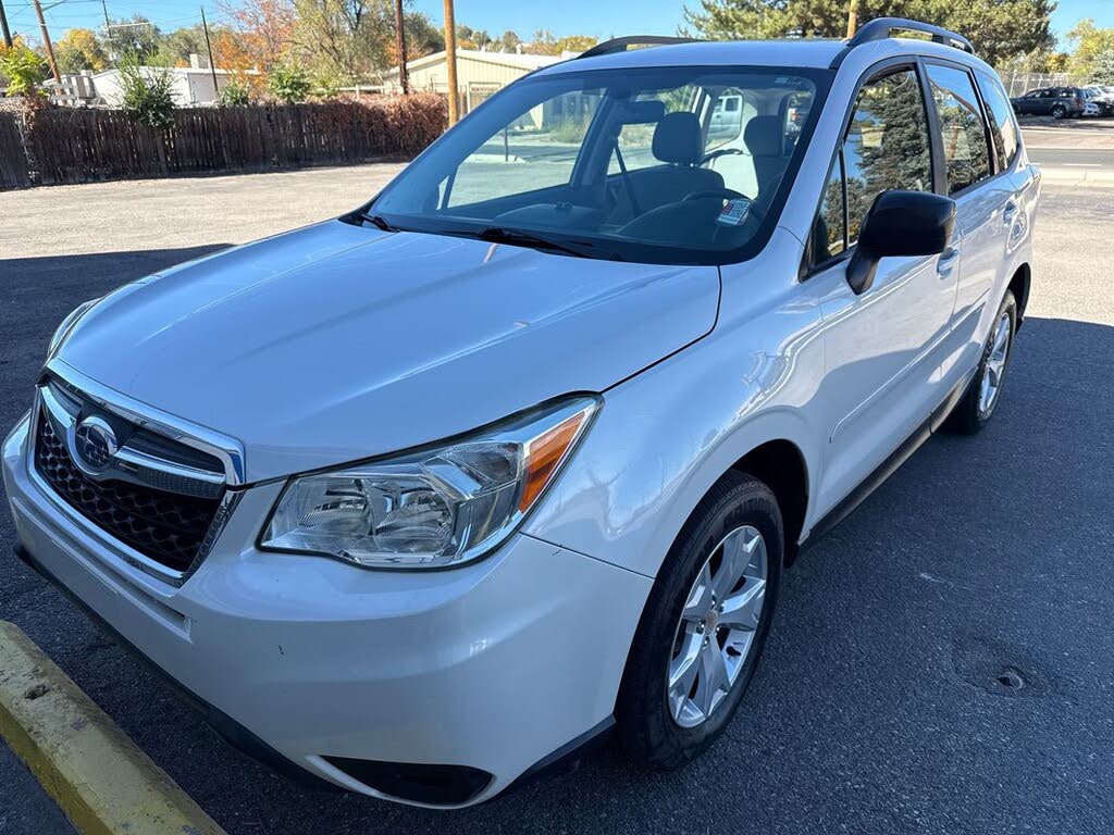 2015 Subaru Forester 2.5i