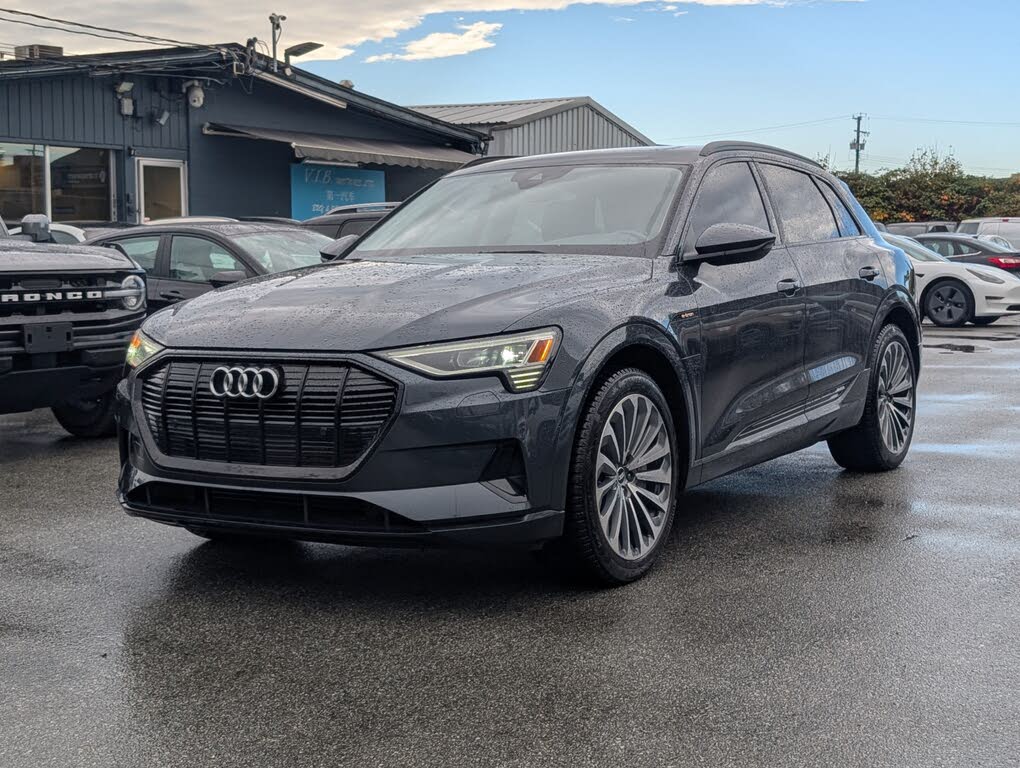 2021 Audi e-tron quattro Progressiv SUV