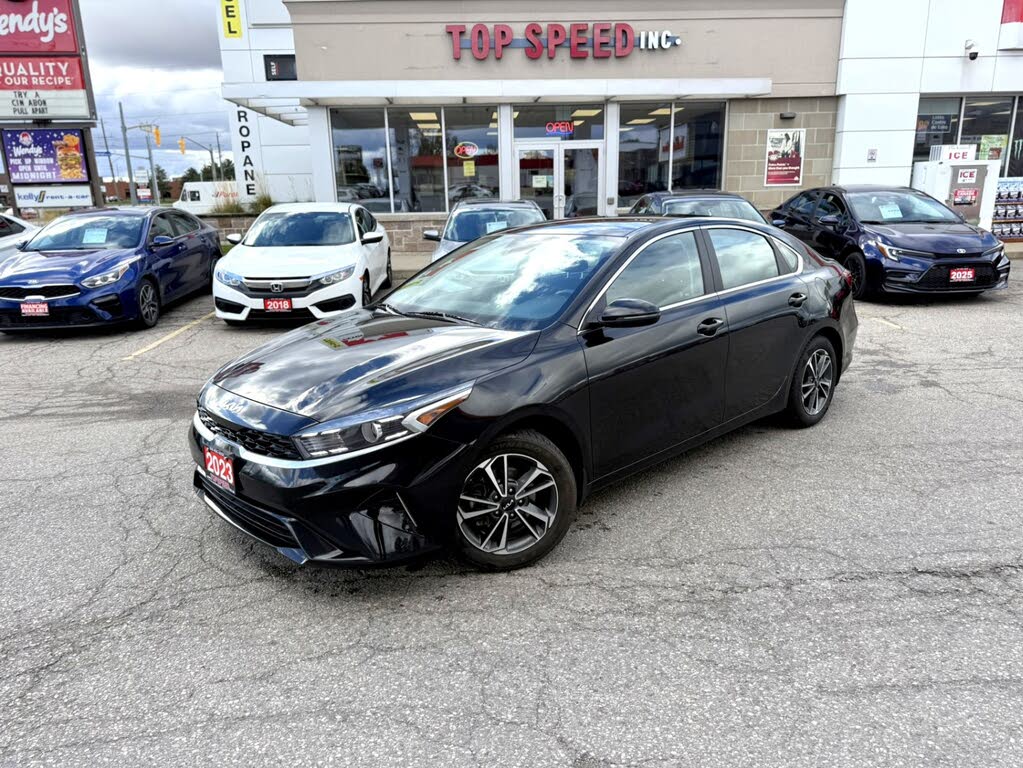 2023 Kia Forte EX FWD