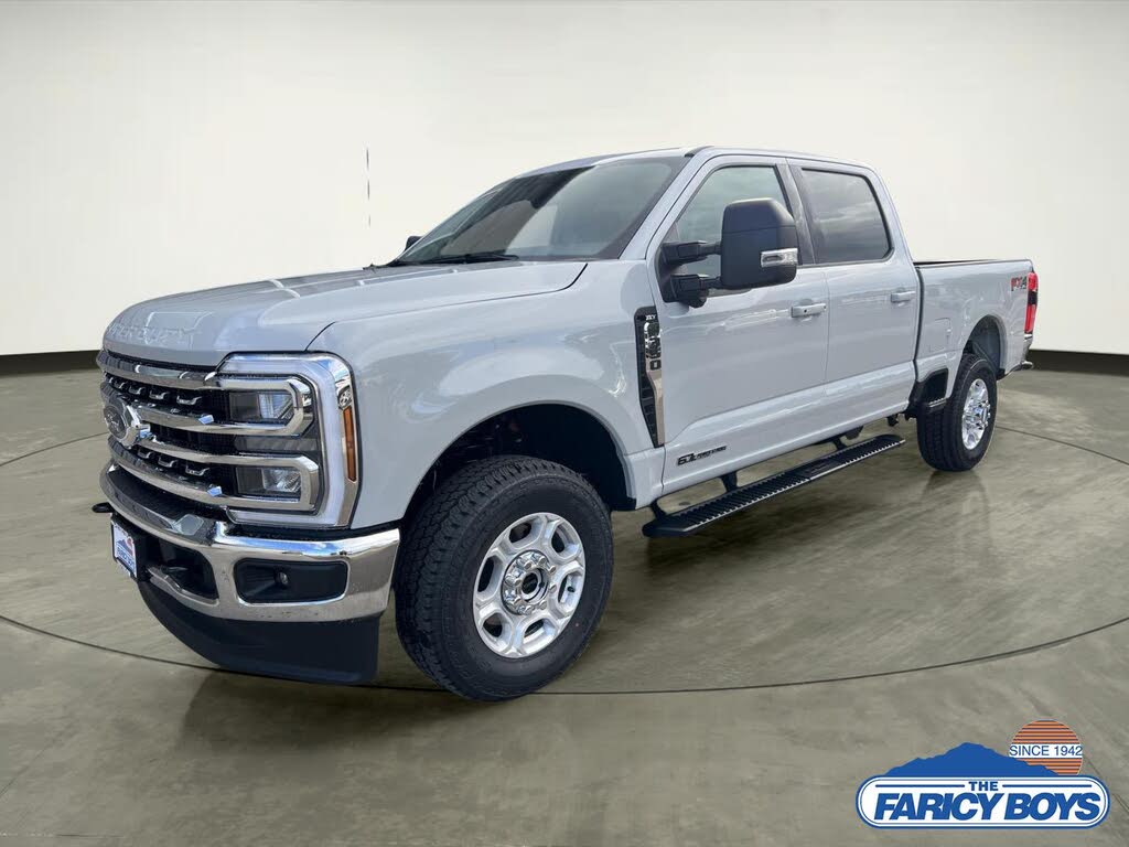 2026 Ford F-350 Super Duty XLT Crew Cab 4WD