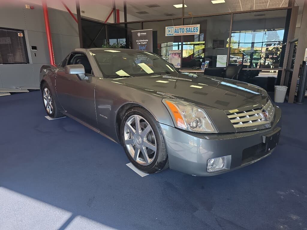 2004 Cadillac XLR RWD