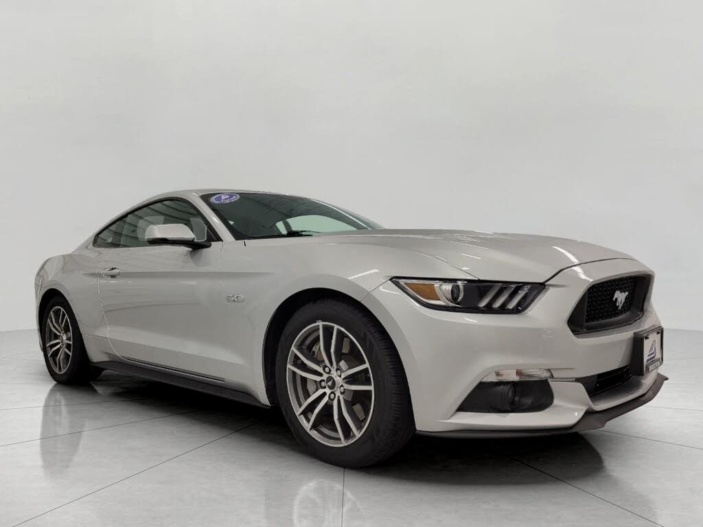 2015 Ford Mustang GT Premium Coupe RWD