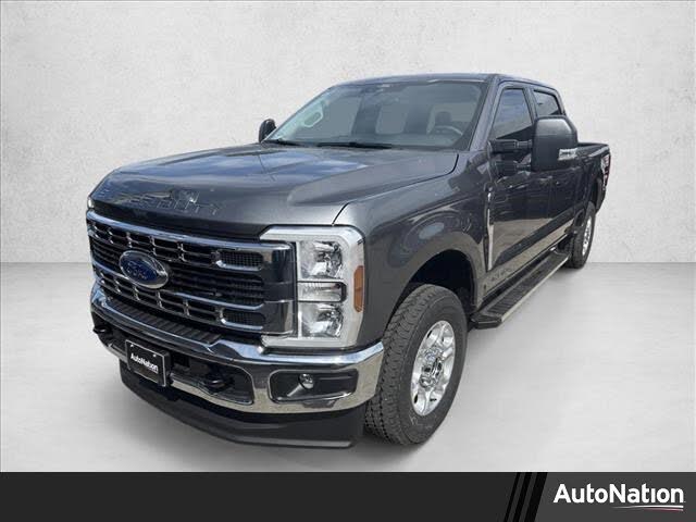 2026 Ford F-250 Super Duty XLT Crew Cab 4WD