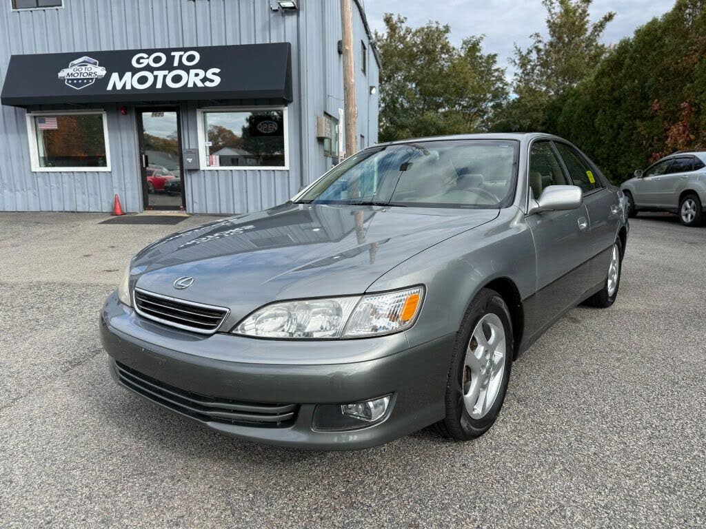 2000 Lexus ES 300 FWD