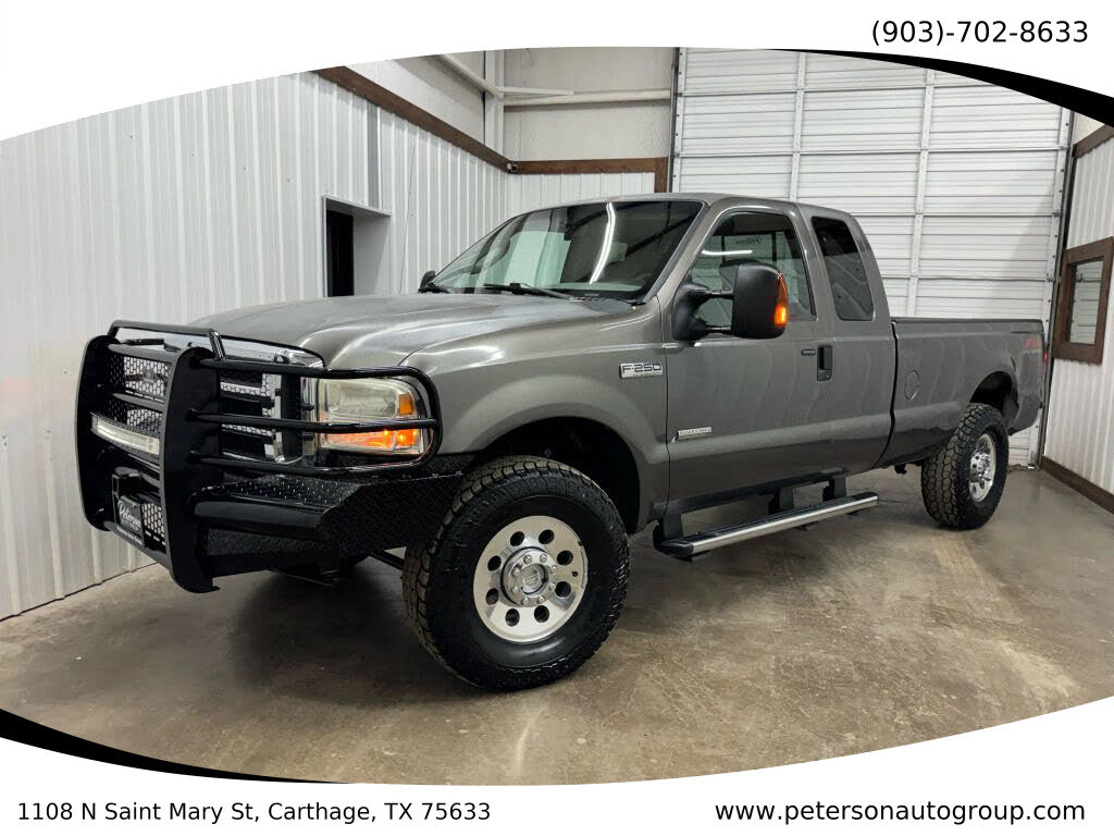 2005 Ford F-250 Super Duty Lariat Extended Cab 4WD