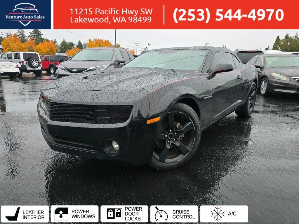 2011 Chevrolet Camaro 2LT Coupe RWD