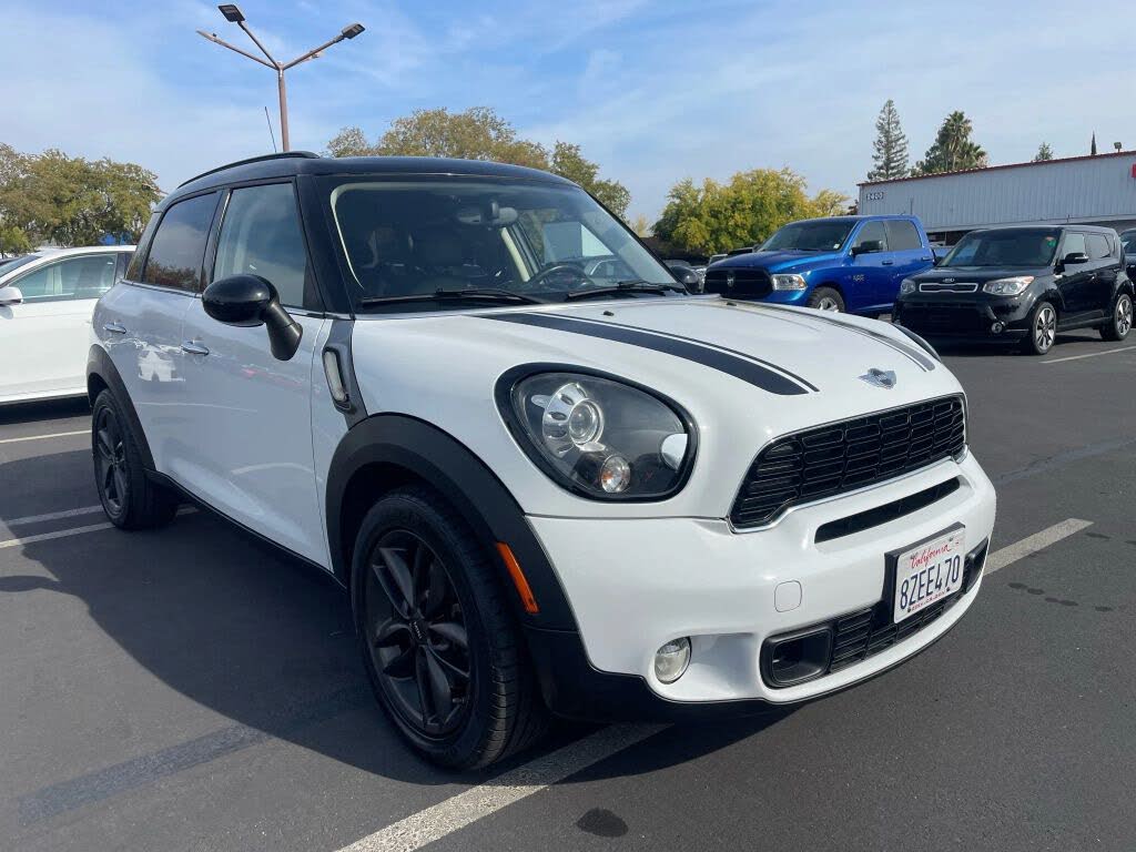 2014 MINI Countryman S FWD