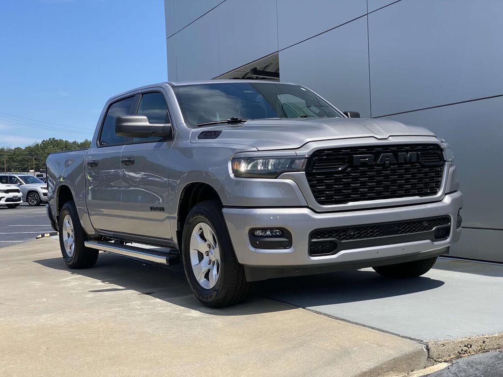 2025 RAM 1500 Tradesman Crew Cab 4WD