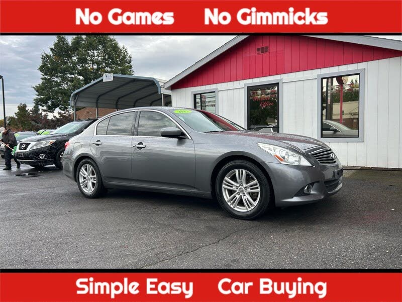 2012 INFINITI G25 Journey RWD