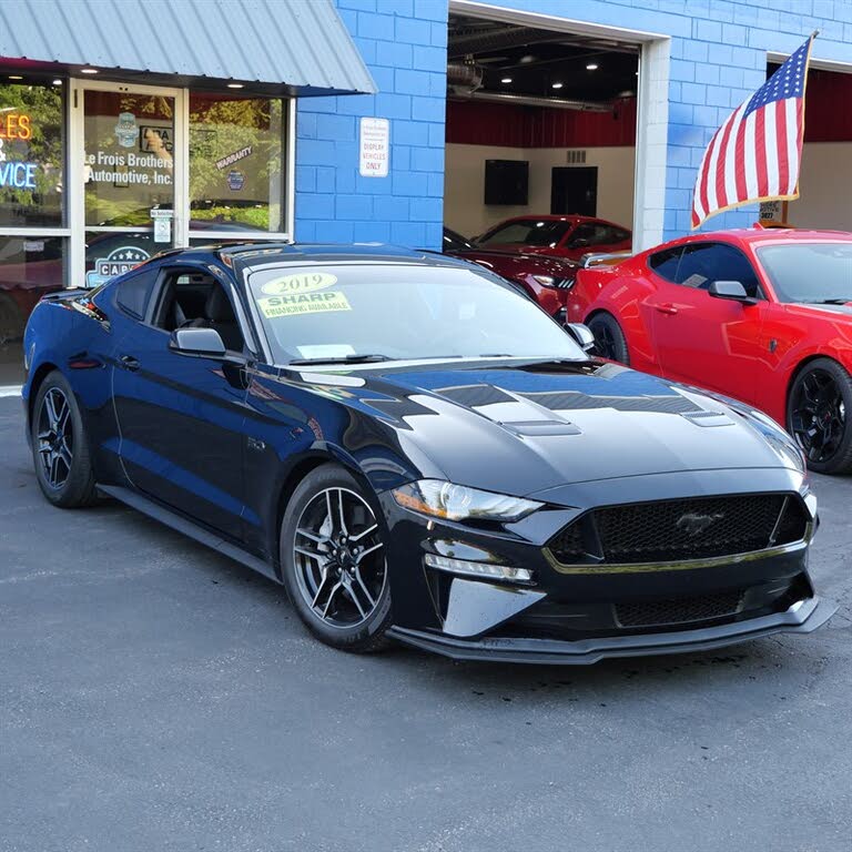 2019 Ford Mustang GT Coupe RWD