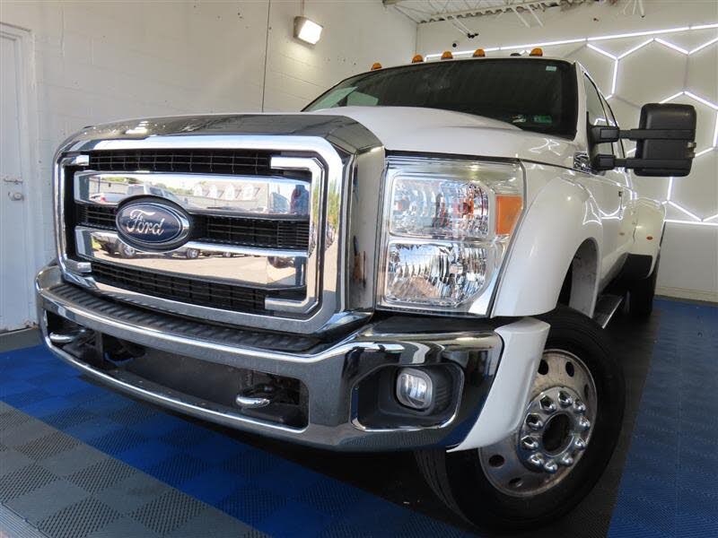 2016 Ford F-450 Super Duty Lariat Crew Cab LB DRW 4WD