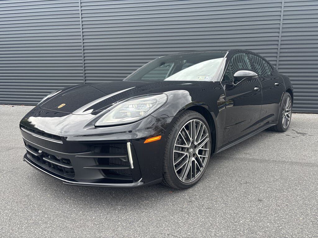 2025 Porsche Panamera