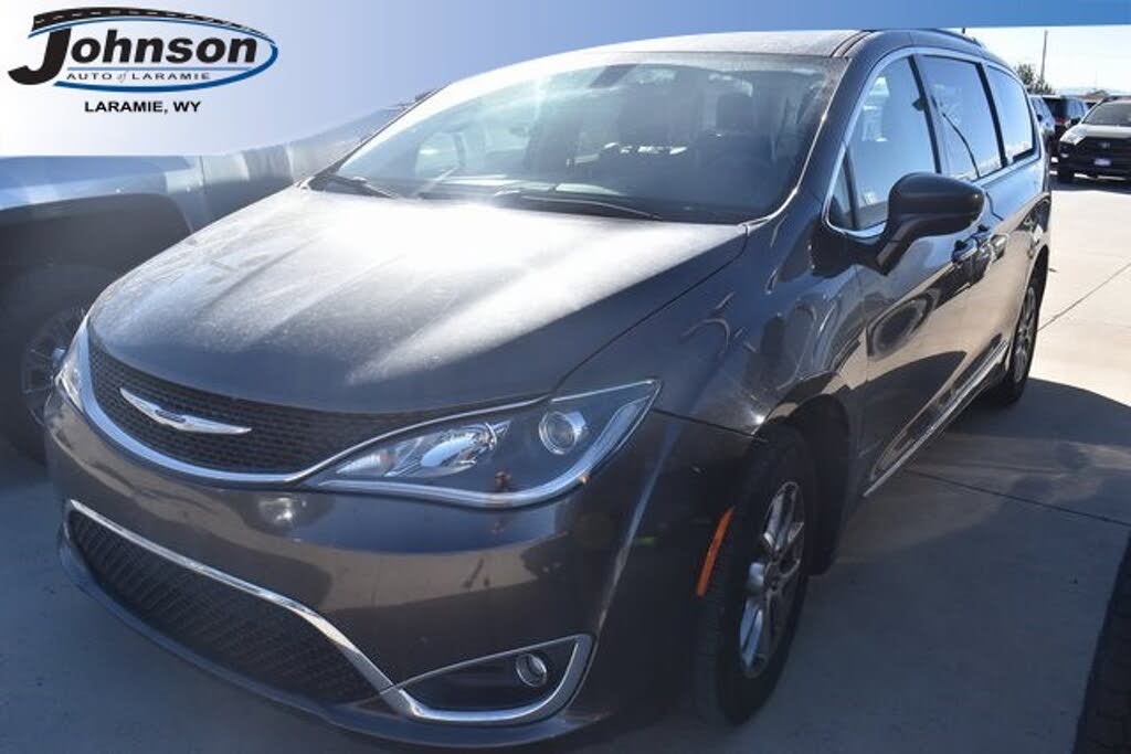 2020 Chrysler Pacifica Touring L FWD