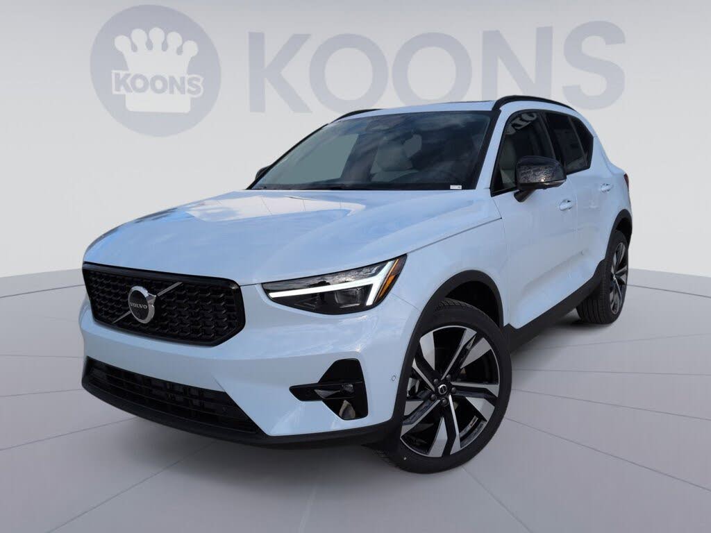 2026 Volvo XC40 B5 Ultra AWD