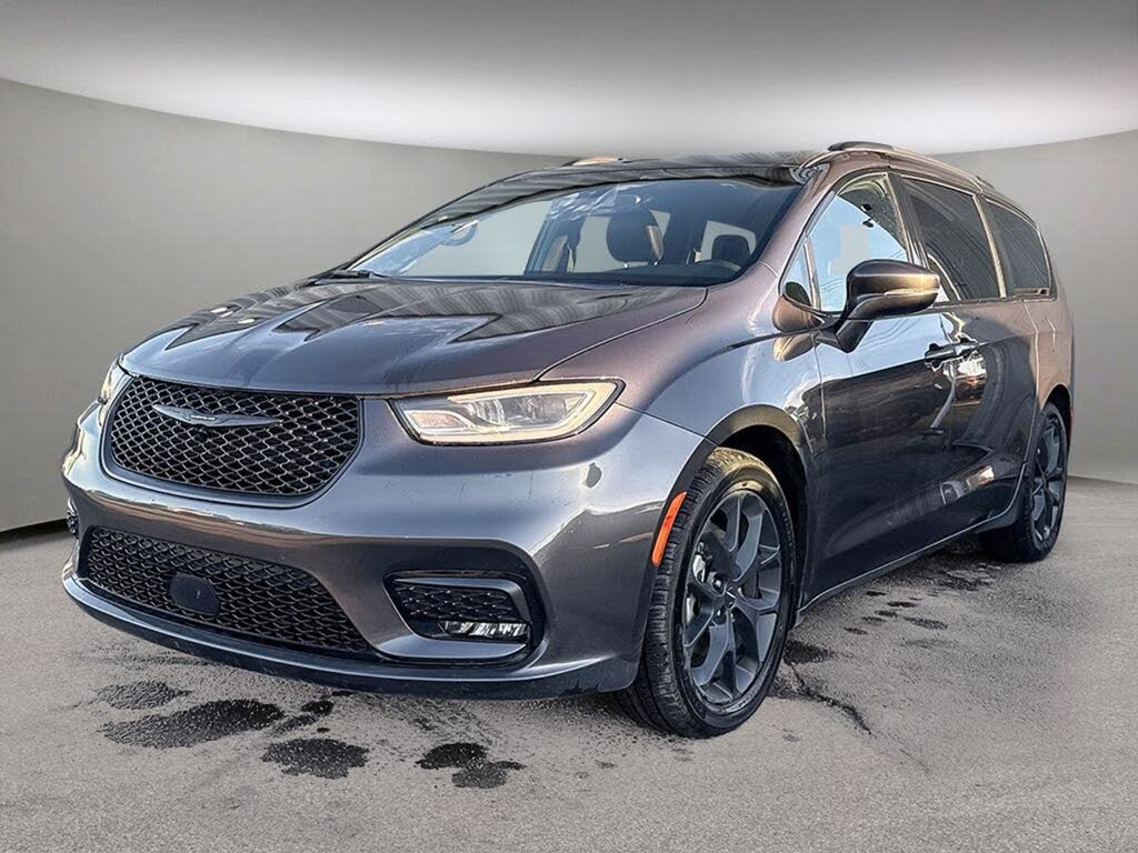 2022 Chrysler Pacifica Touring L FWD