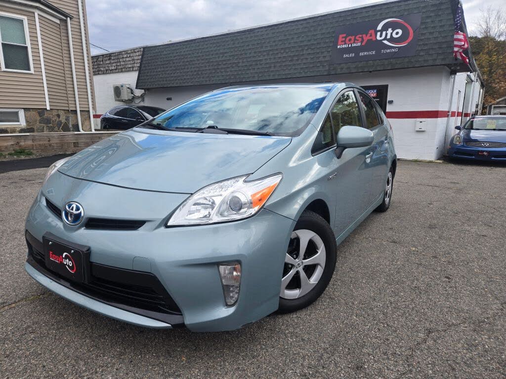 2014 Toyota Prius Three