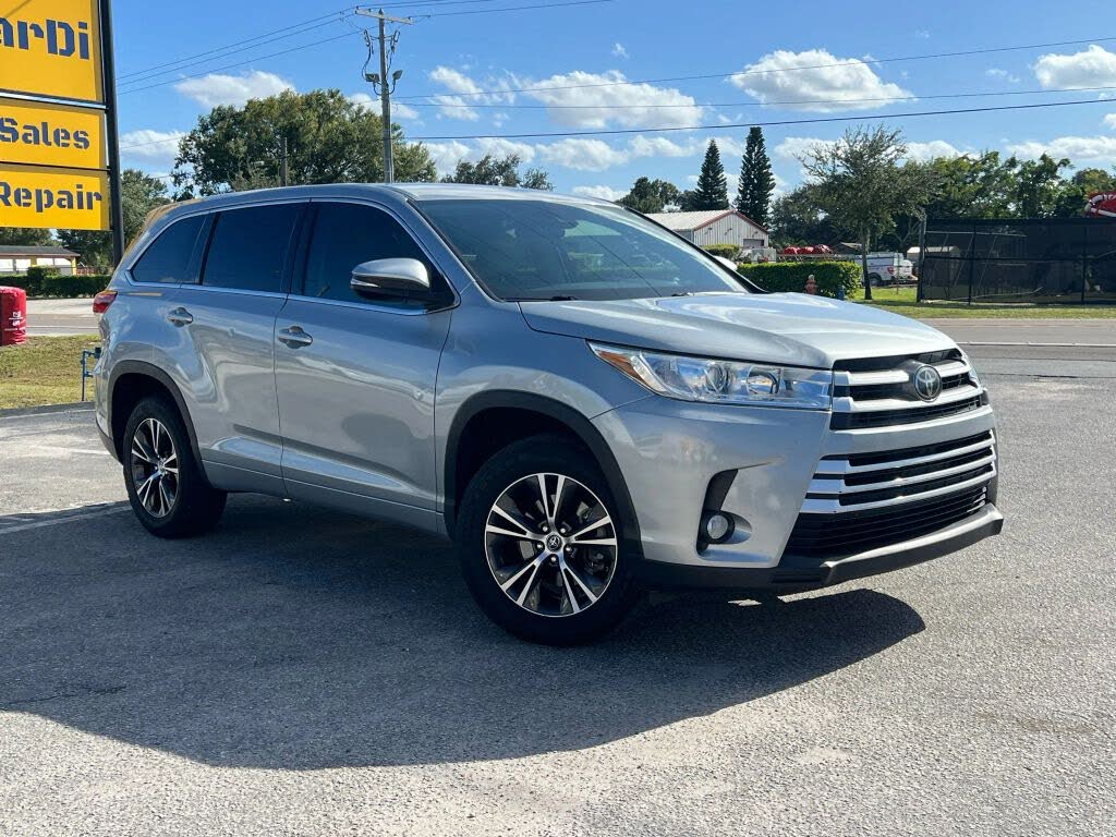 2017 Toyota Highlander LE Plus