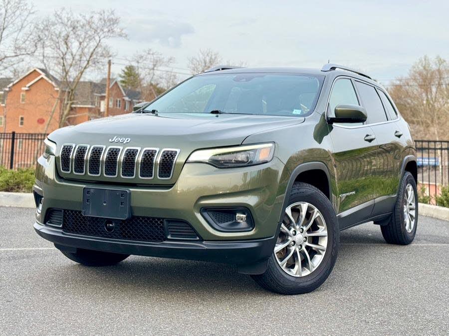 2021 Jeep Cherokee Latitude Plus 4WD