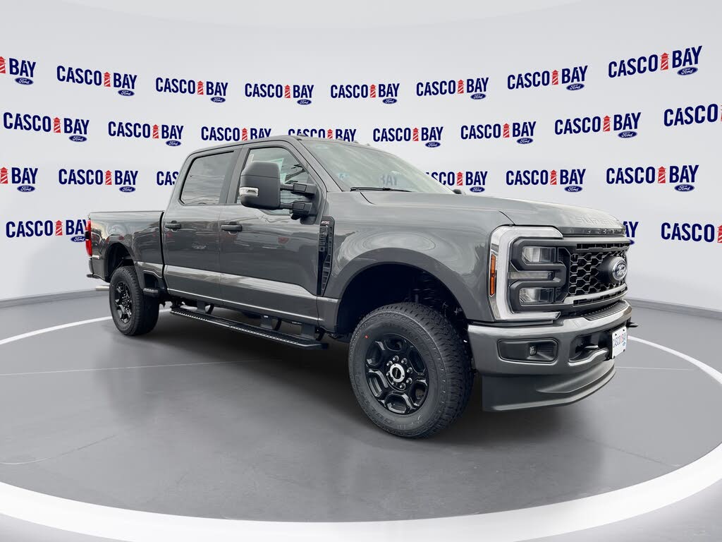 2026 Ford F-250 Super Duty XL Crew Cab 4WD