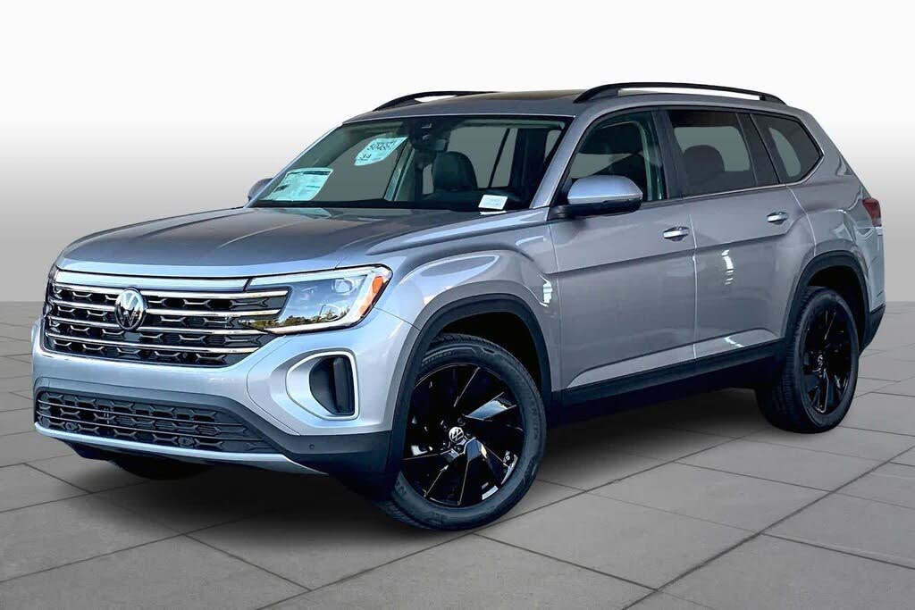 2026 Volkswagen Atlas SE 4Motion with Technology