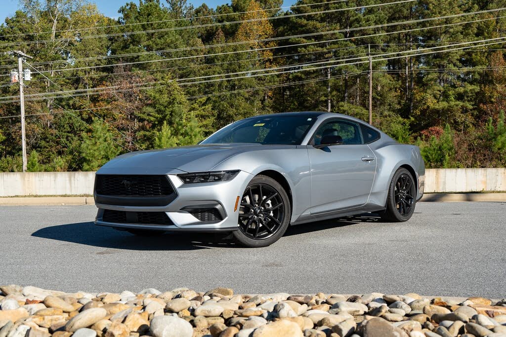 2025 Ford Mustang EcoBoost Fastback RWD