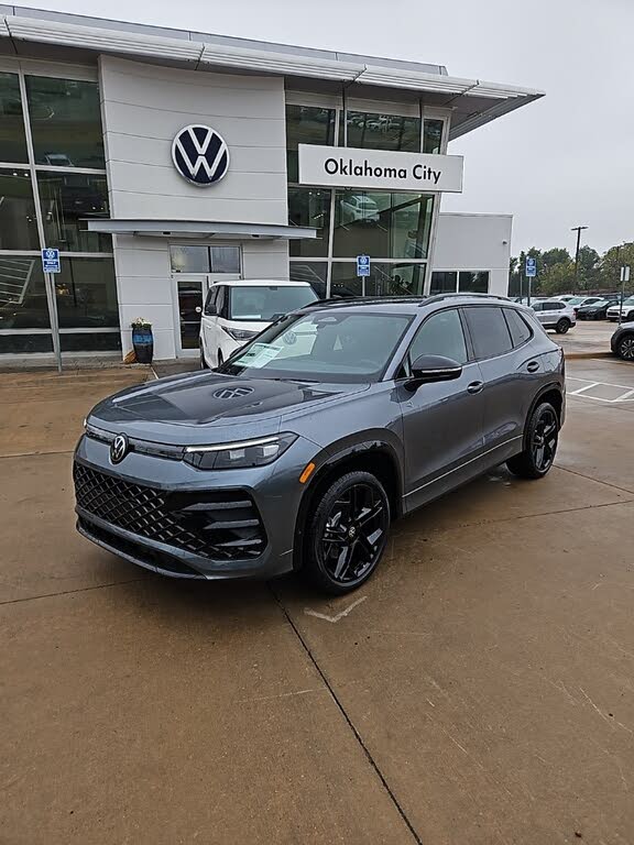 2026 Volkswagen Tiguan SE R-Line Black 4Motion