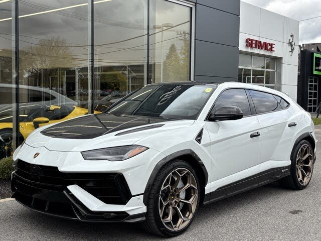 2024 Lamborghini Urus Performante AWD