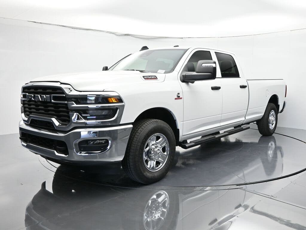 2026 RAM 2500 Tradesman Crew Cab LB RWD