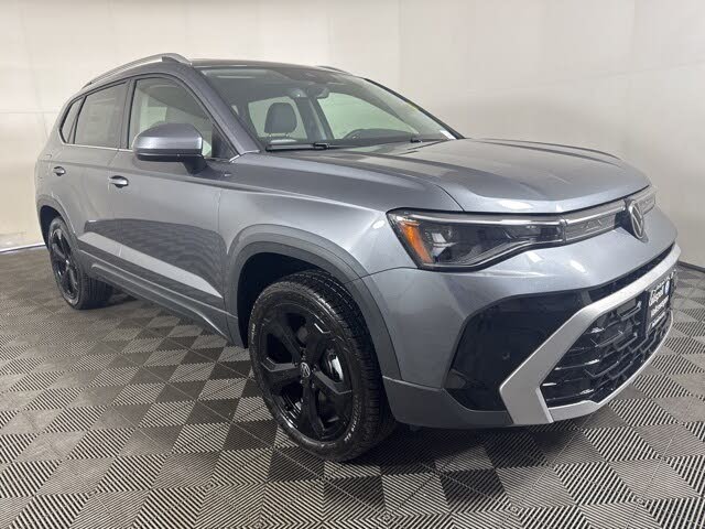 2025 Volkswagen Taos SEL 4Motion