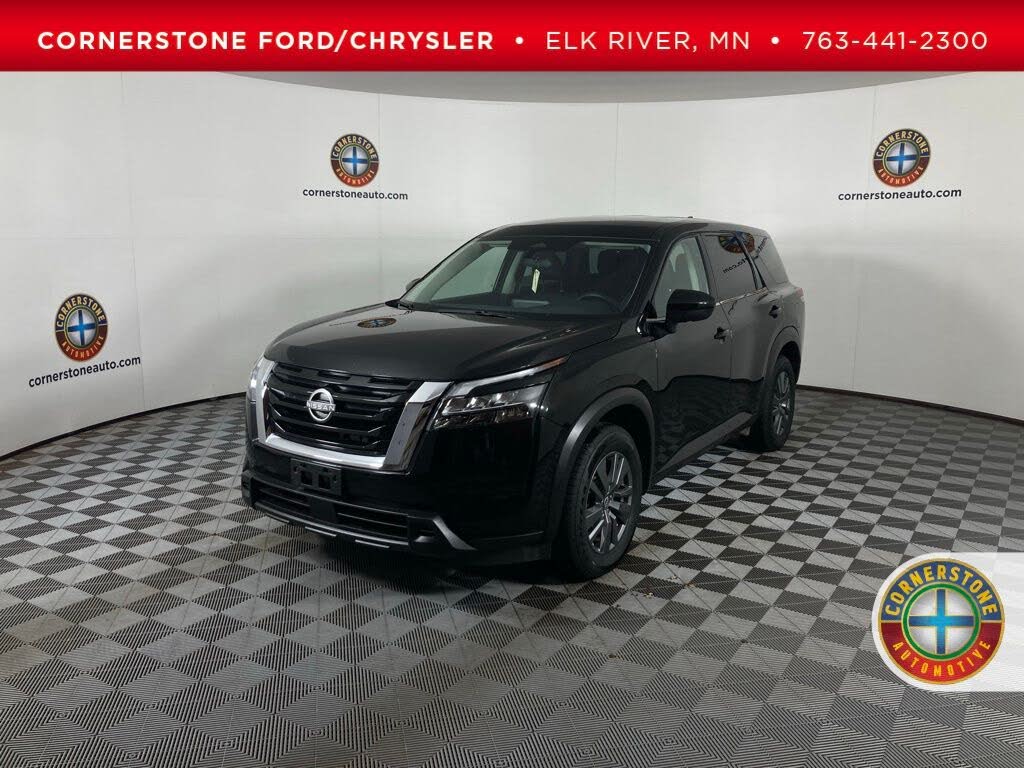 2024 Nissan Pathfinder S 4WD
