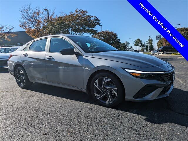 2025 Hyundai Elantra SEL Sport FWD