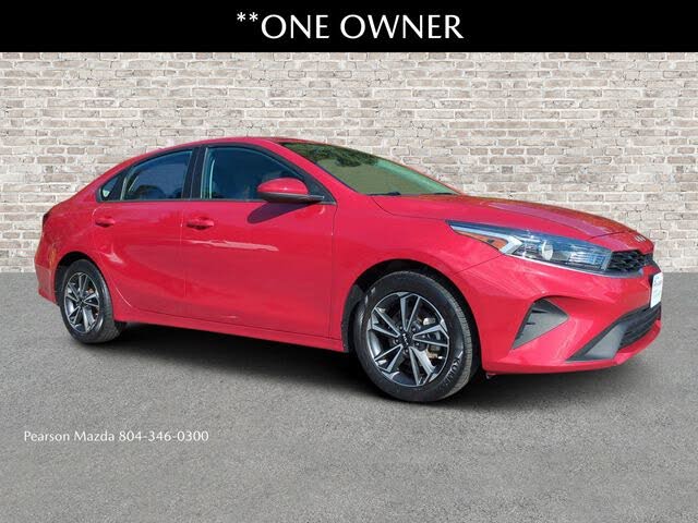 2022 Kia Forte LXS FWD