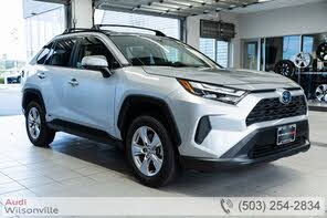 Toyota RAV4 Hybrid LE AWD