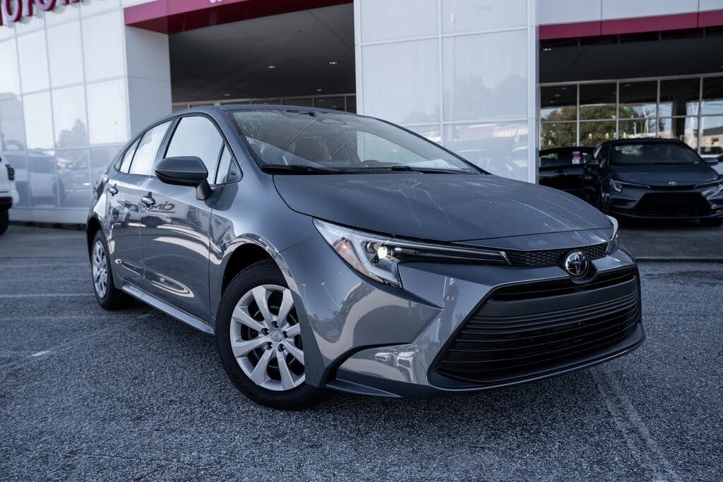 2026 Toyota Corolla Hybrid LE FWD