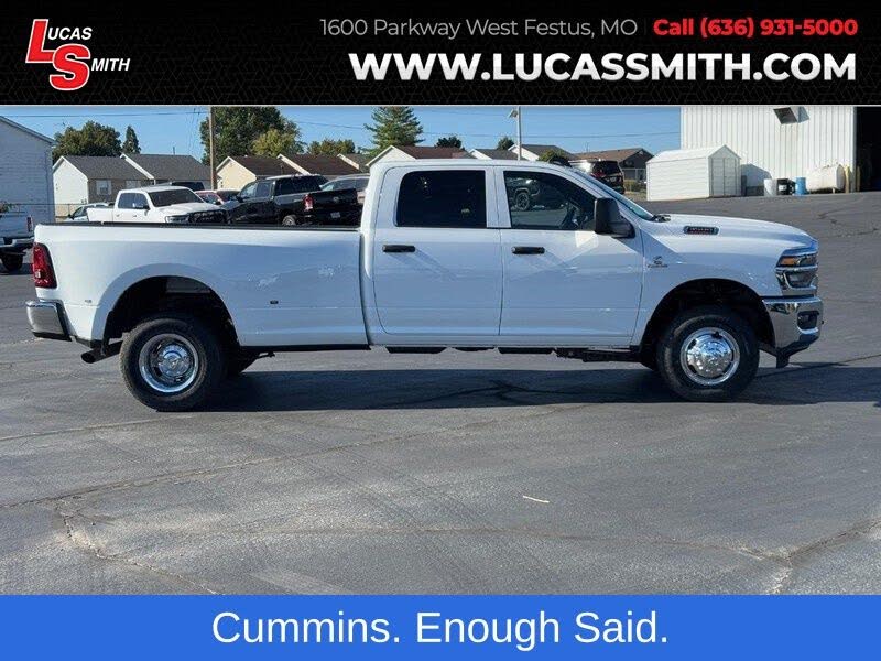 2026 RAM 3500 Tradesman Crew Cab LB DRW 4WD