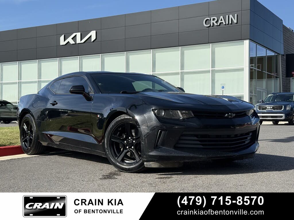 2017 Chevrolet Camaro 1LT Coupe RWD