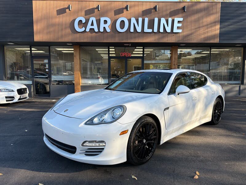 2011 Porsche Panamera 4 AWD